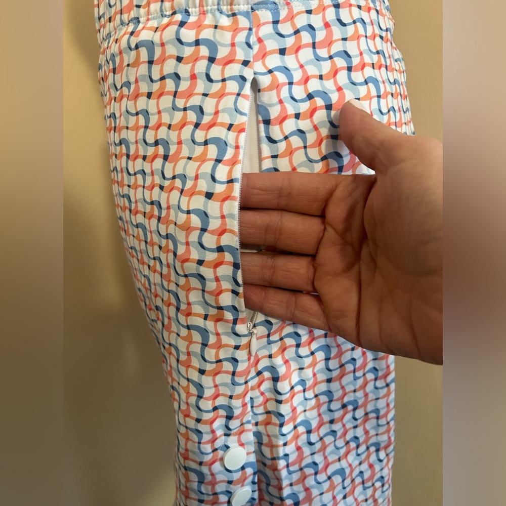 J.McLaughlin Printed Skort. - Picture 7 of 14